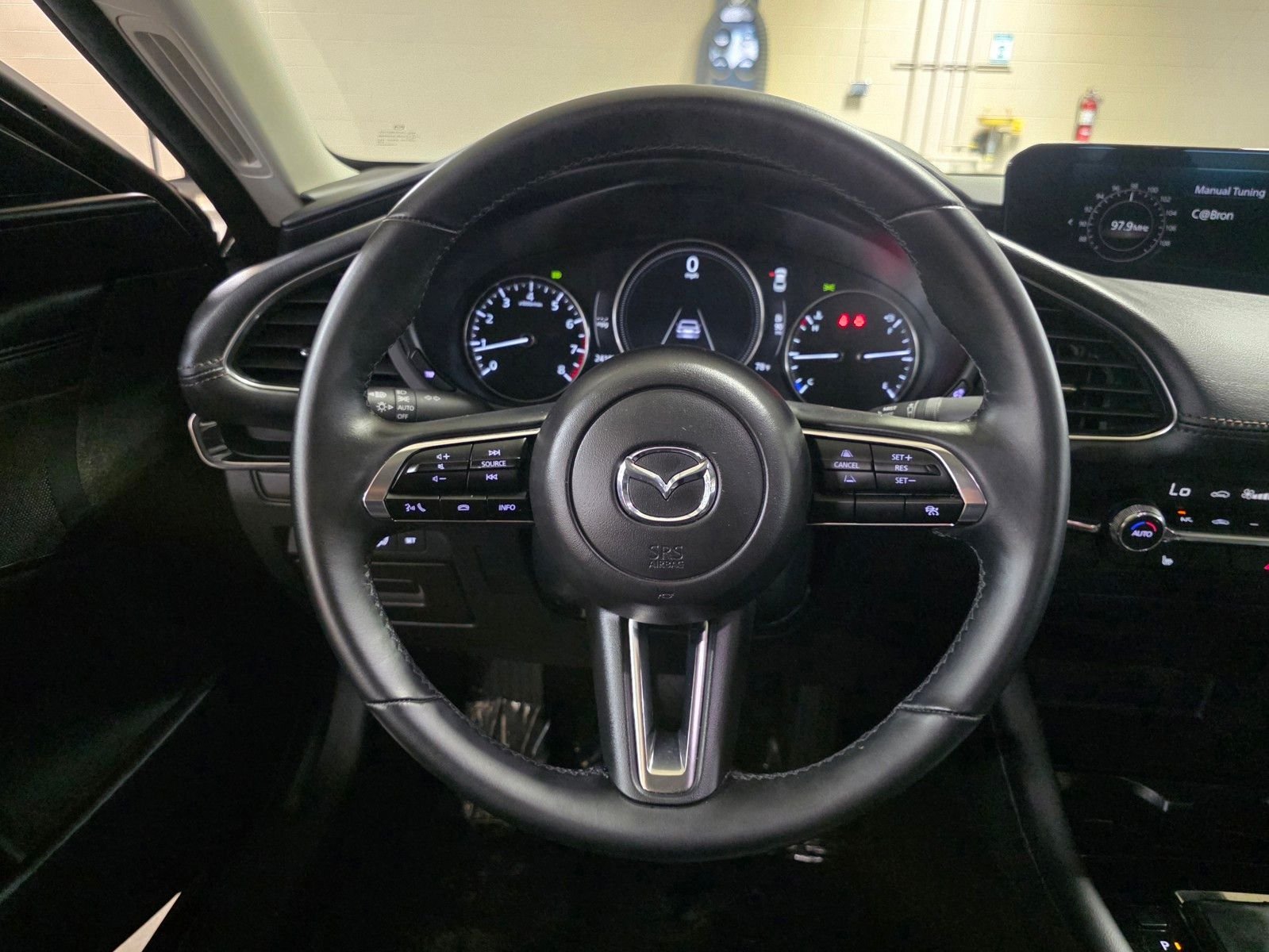 Used 2025 Jet Black Mica Mazda 2.5 S Preferred Package image 29