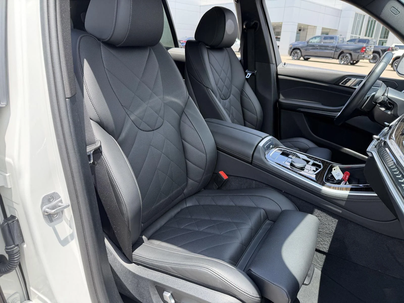 Used 2026 WHITE BMW sDrive40i image 20