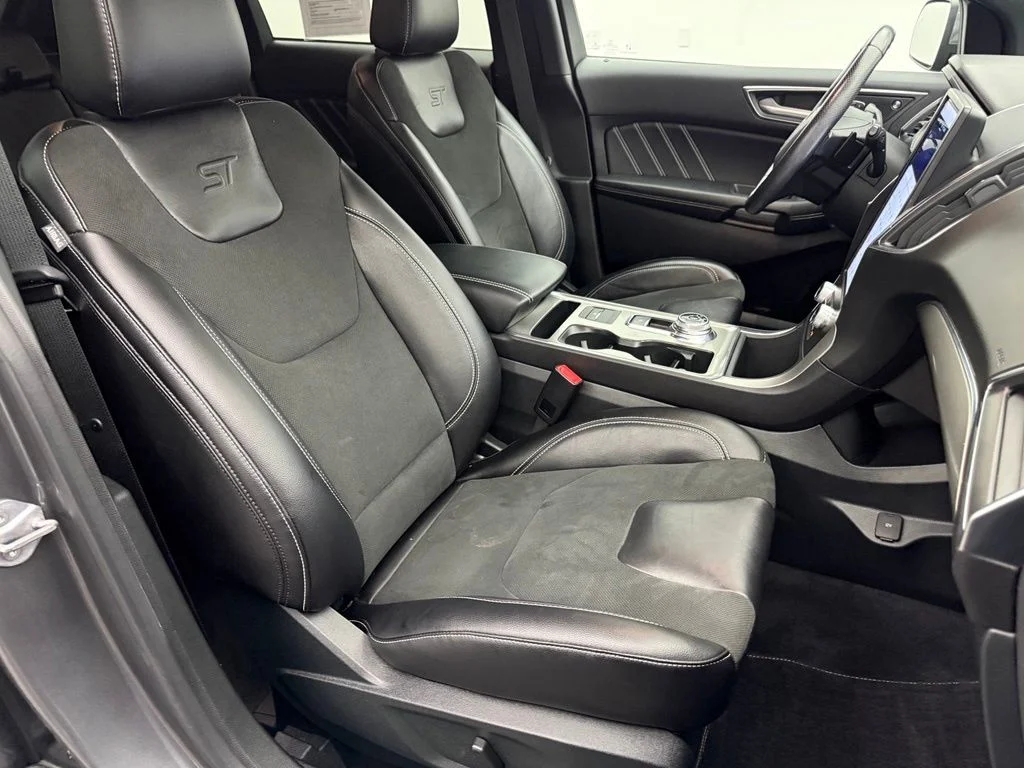 Used 2022 Gray Ford ST image 33