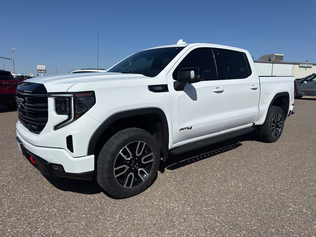 Used 2025 Summit White GMC AT4 image 2