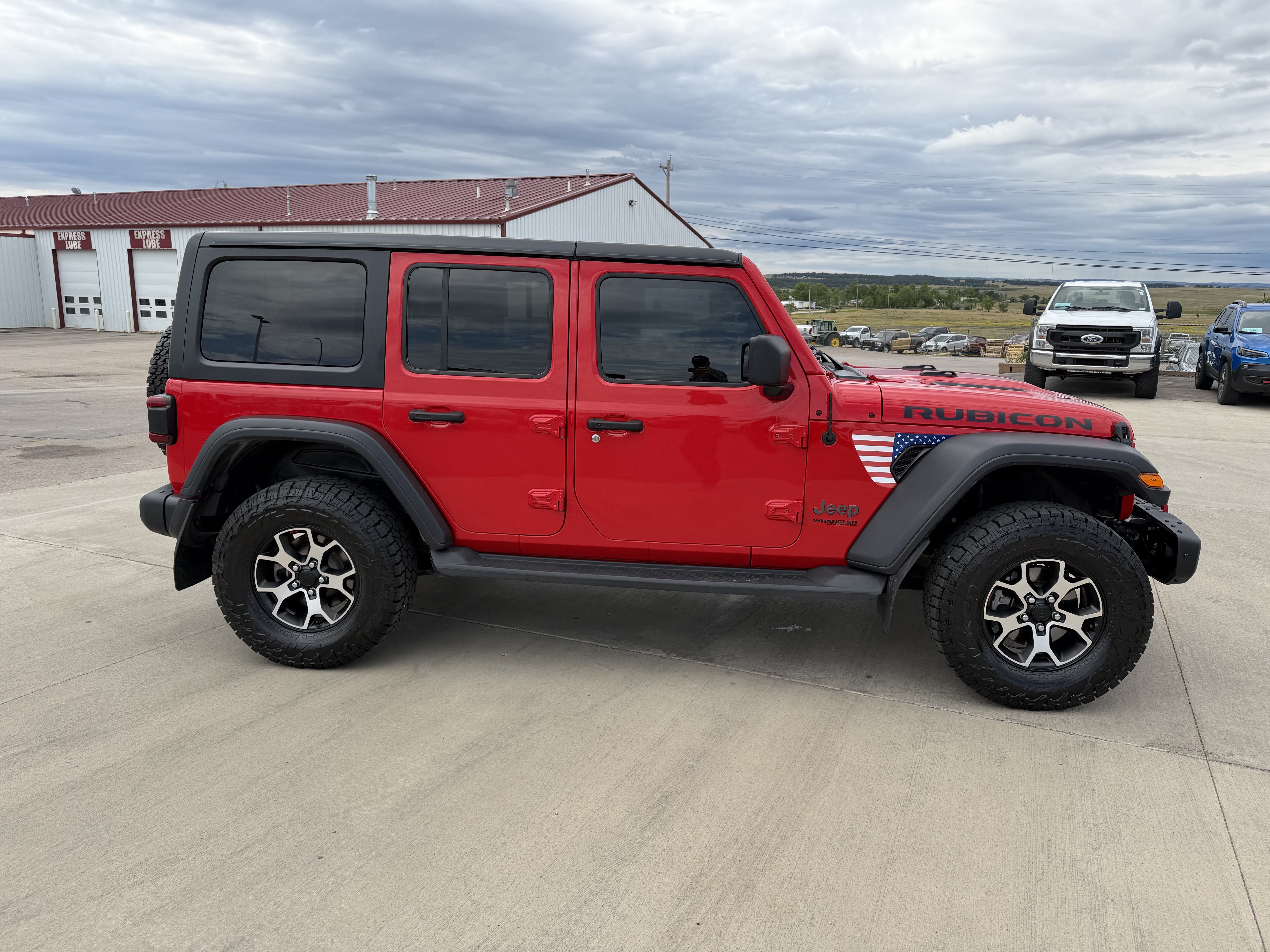 Used 2020 Firecracker Red Clearcoat Jeep Rubicon image 4