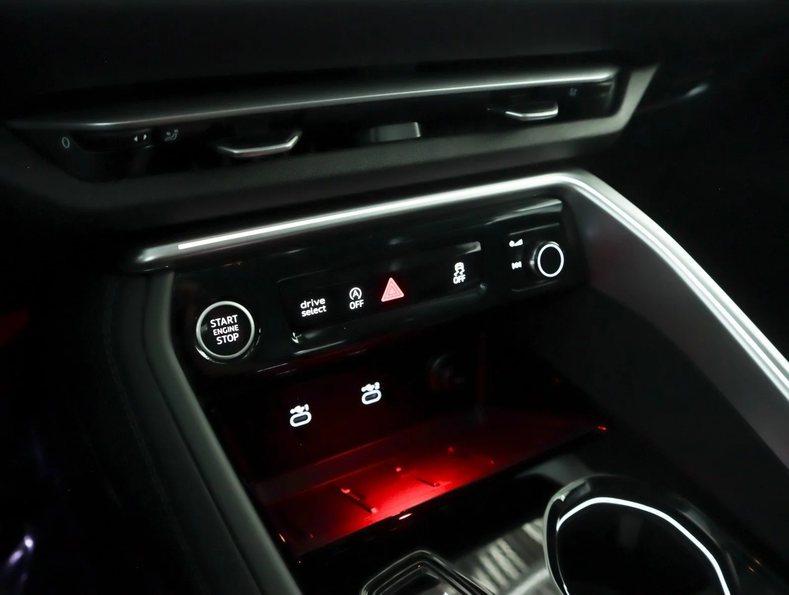 2026 Audi Q5 Premium - Photo 17