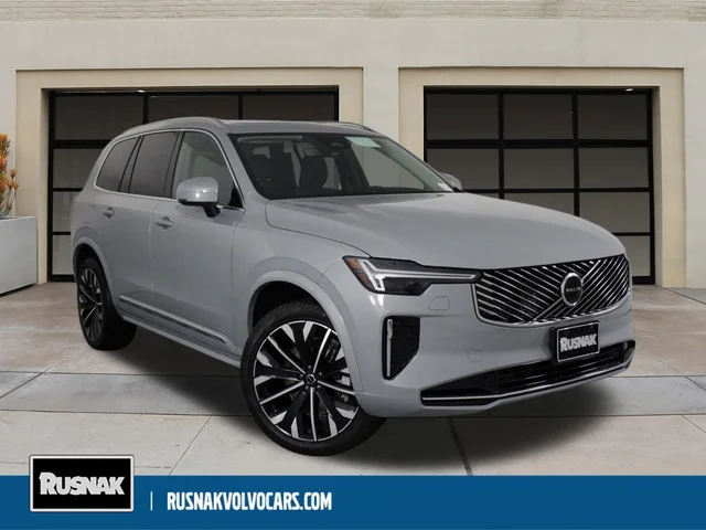 2025 Volvo XC90 B6 Core