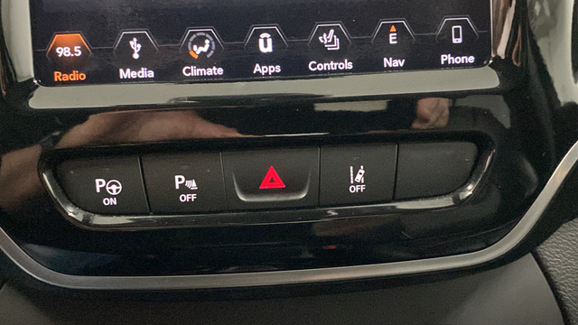 Used 2019 Sting-Gray Clearcoat Jeep Limited image 32