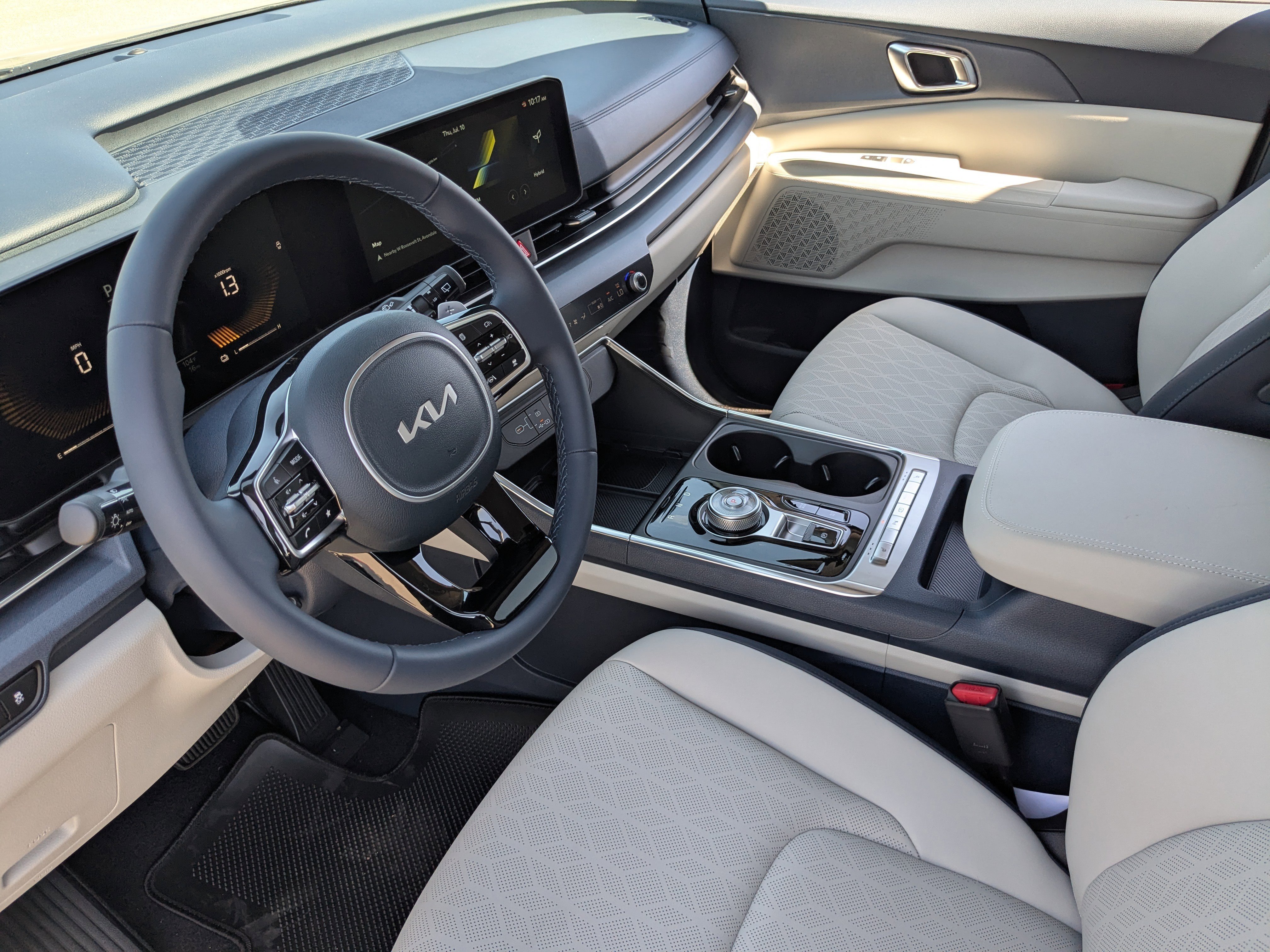2026 Kia Carnival EX - Photo 18