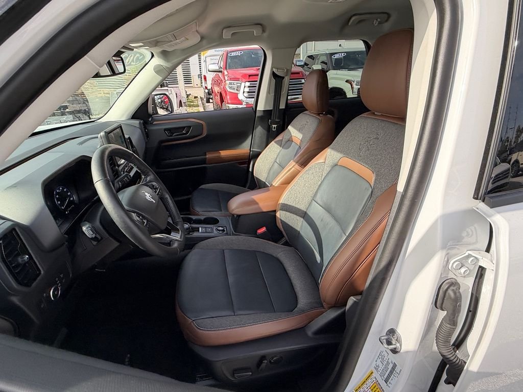 Used 2022 White Ford Outer Banks image 11