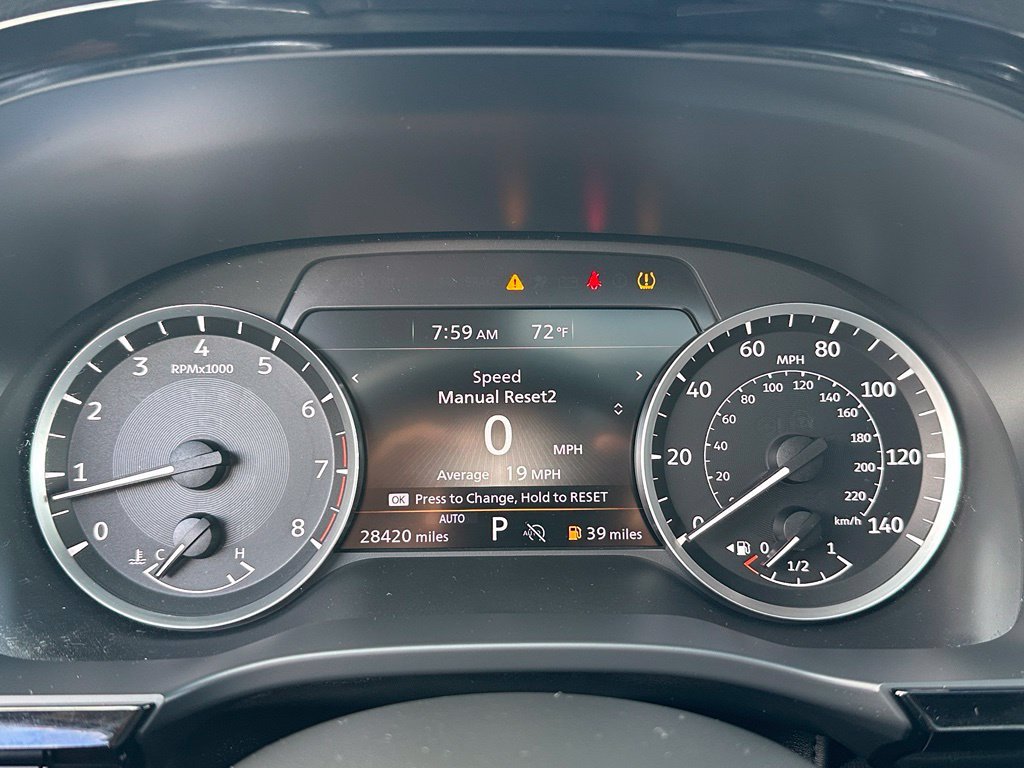 Used 2023 Gray INFINITI PURE image 39