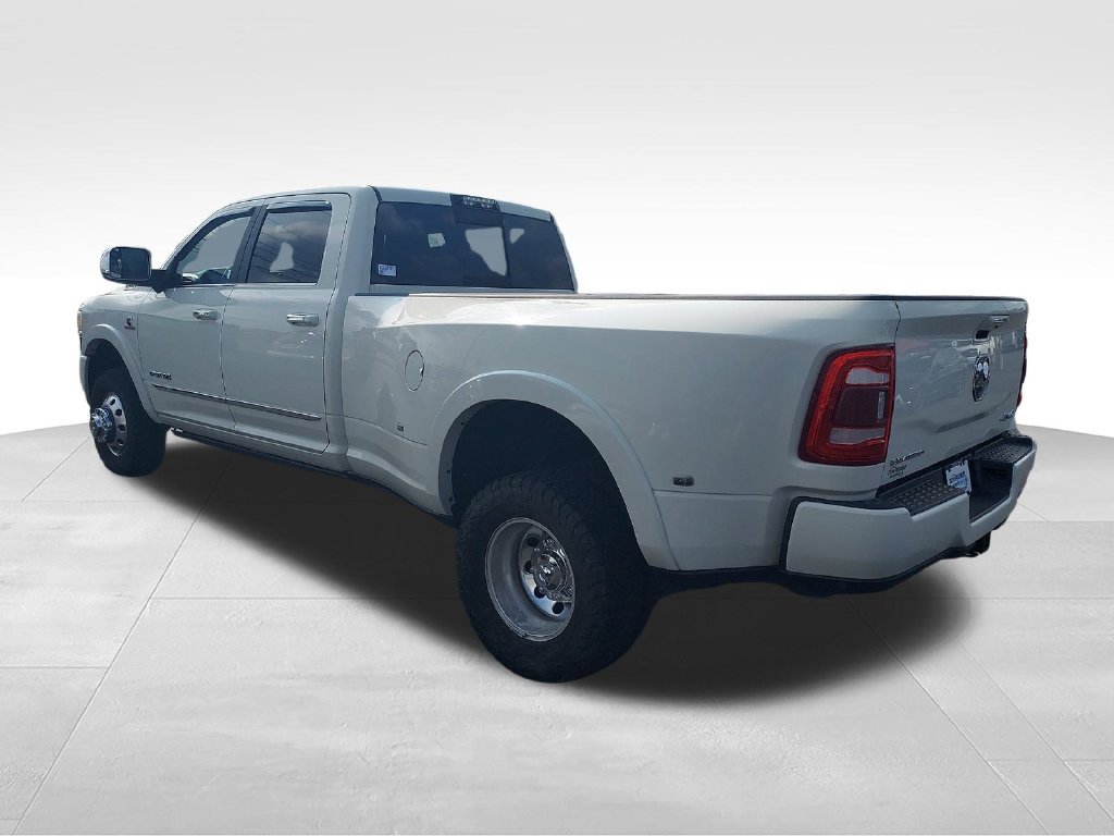 Used 2019 White Ram Limited image 3