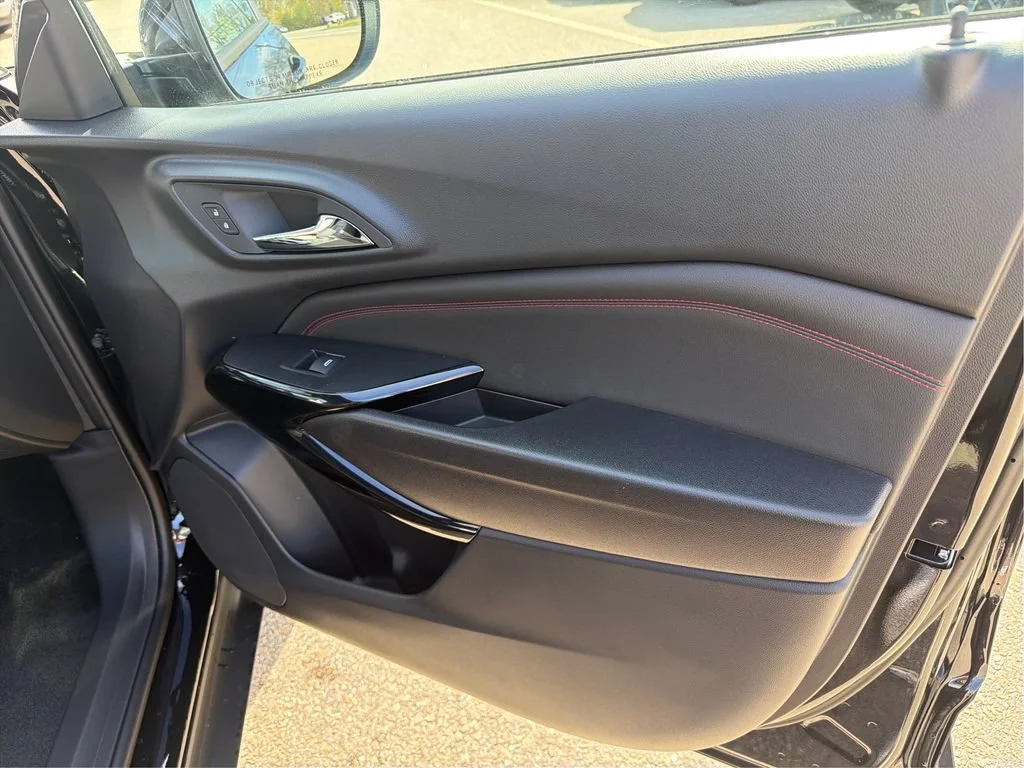 New 2026 Mosaic Black Metallic Chevrolet 2RS image 48