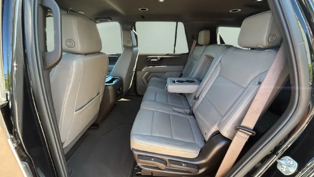 Used 2025 Black Chevrolet LT image 21