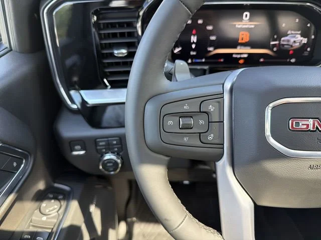 New 2026 Sterling Metallic GMC Elevation image 30