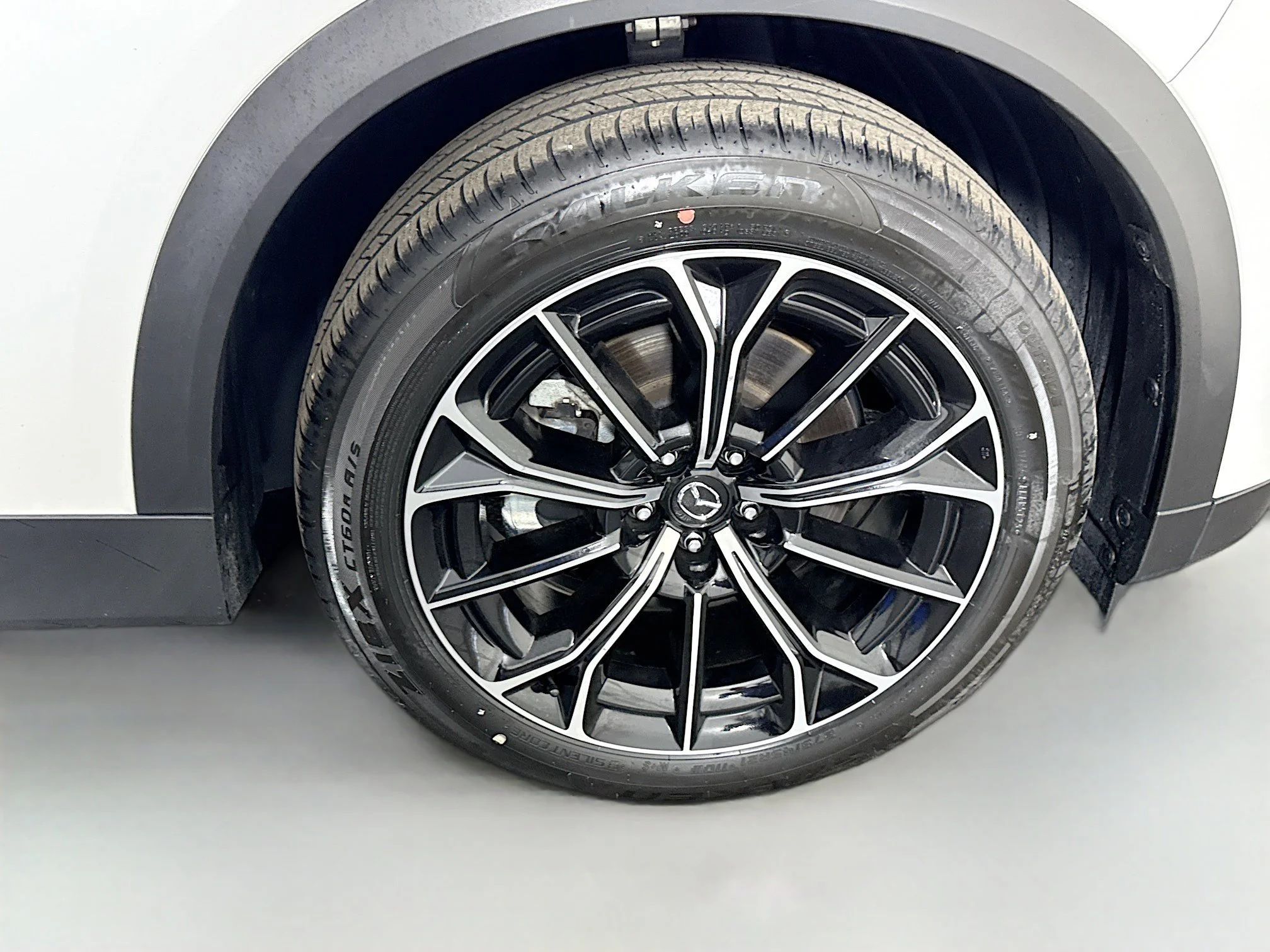 Used 2025 Rhodium White Premium Mazda Premium Package image 28