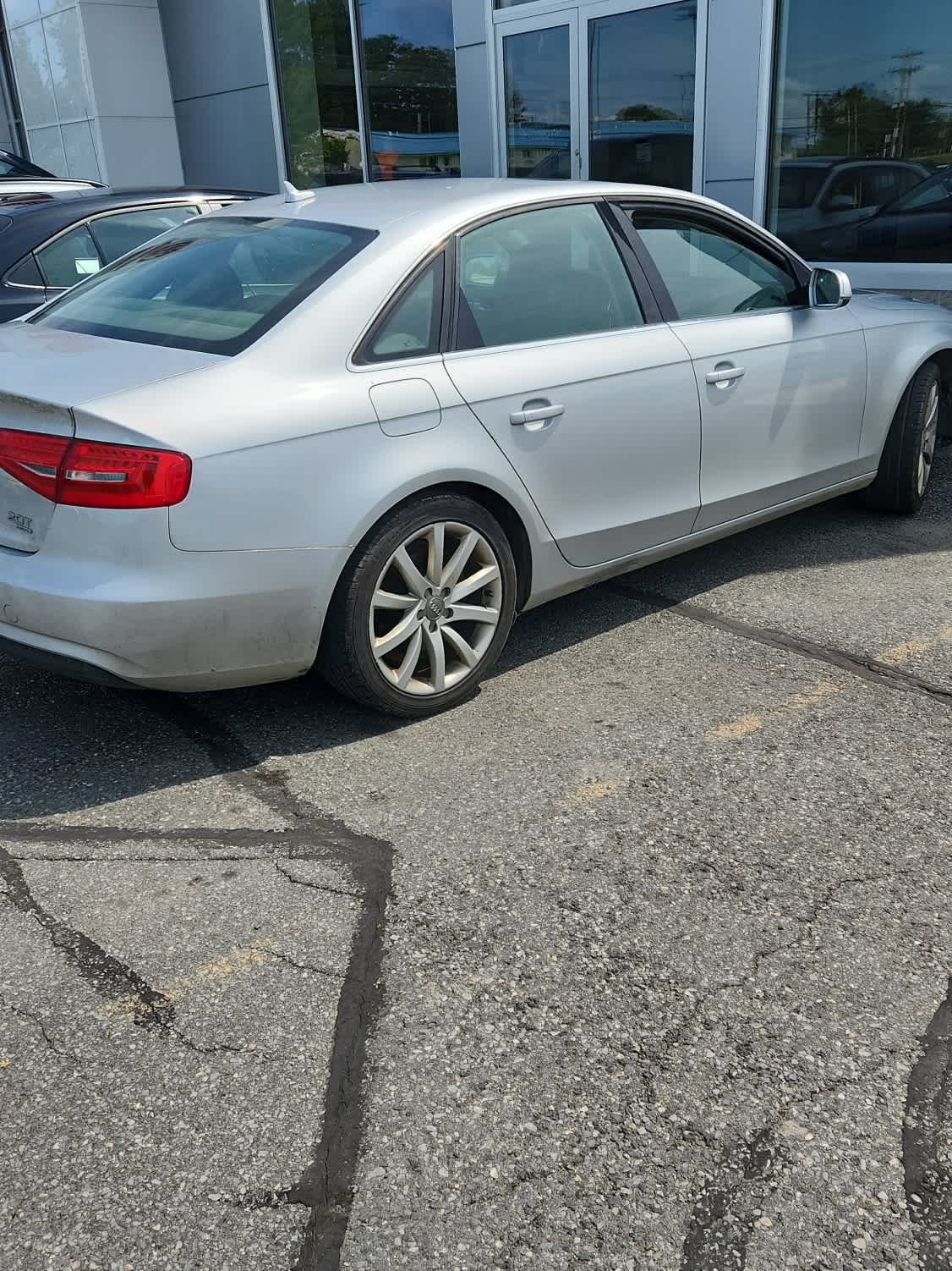 Used 2013 Silver Audi Premium Plus image 4