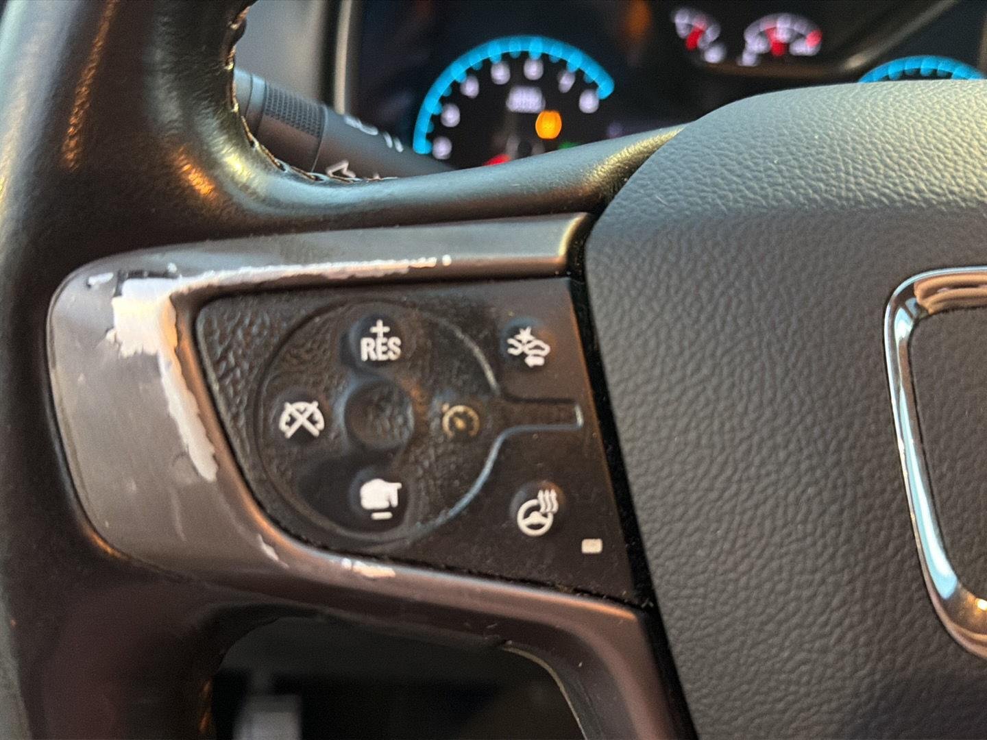 Used 2021 Satin Steel Metallic GMC 4WD AT4 w/Leather image 21