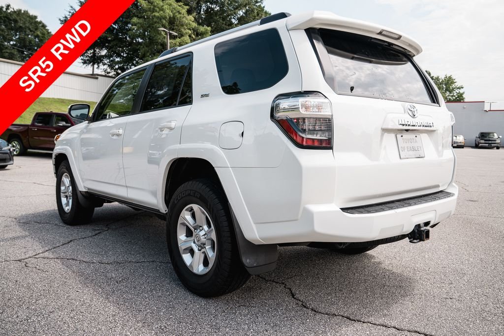 Certified Used 2022 White Toyota SR5 image 5