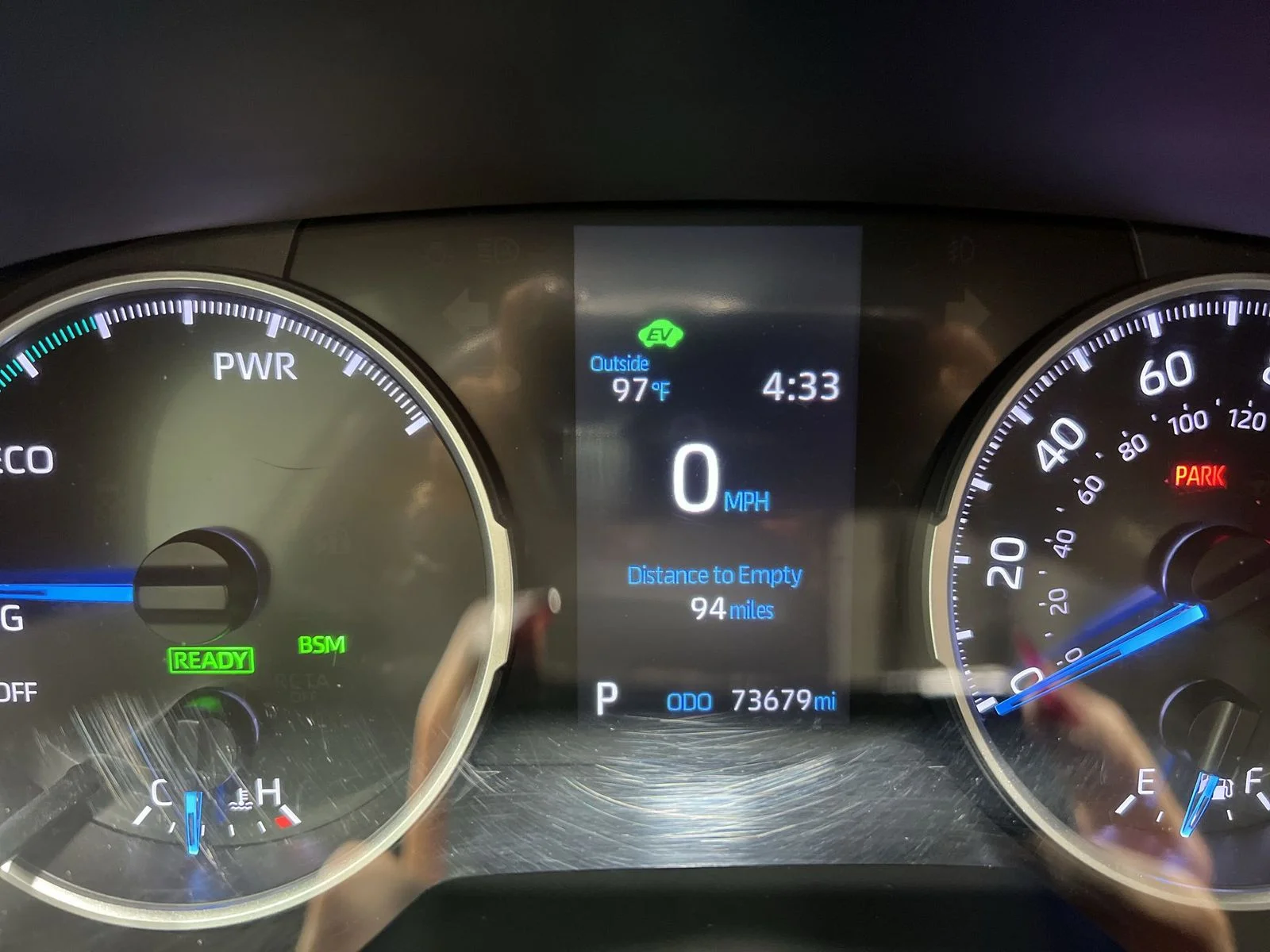 Used 2020 Silver Toyota XLE image 15