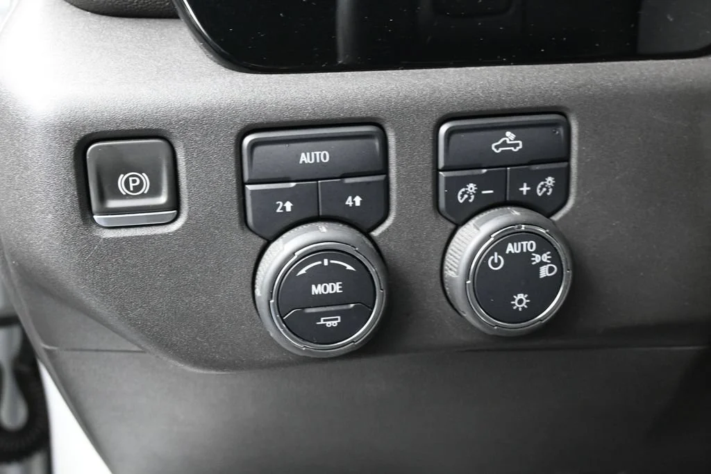 Used 2023 Summit White Chevrolet LT image 16