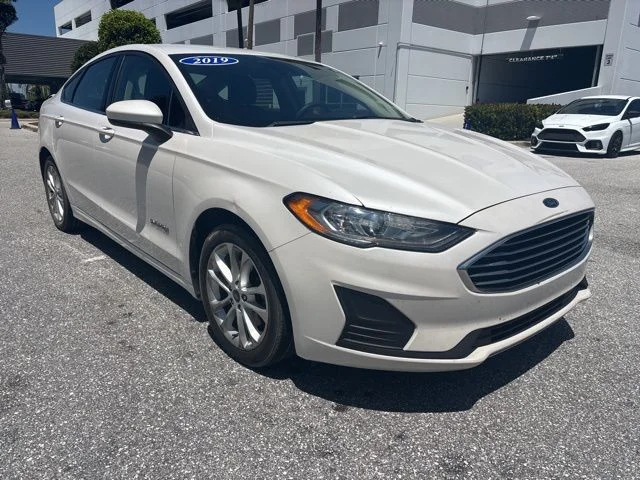 2019 Ford Fusion Hybrid SE