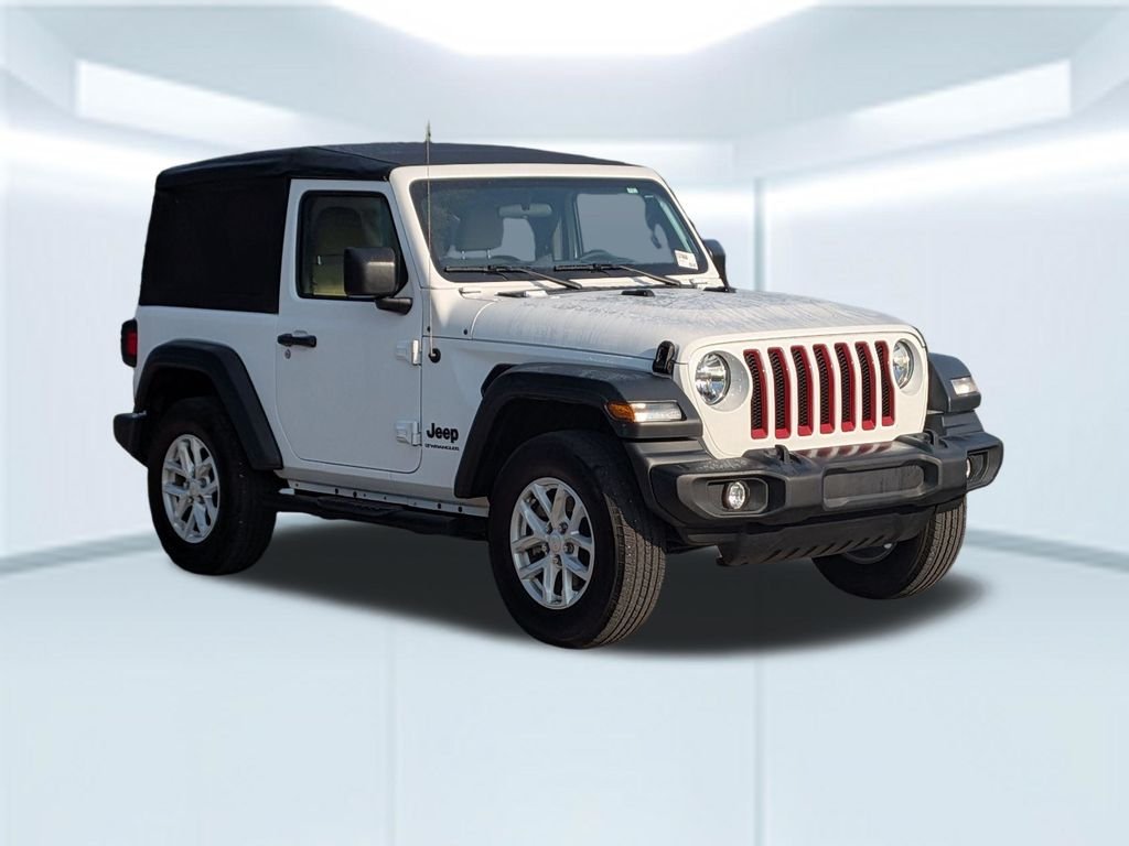 Used 2023 White Jeep Sport S image 9