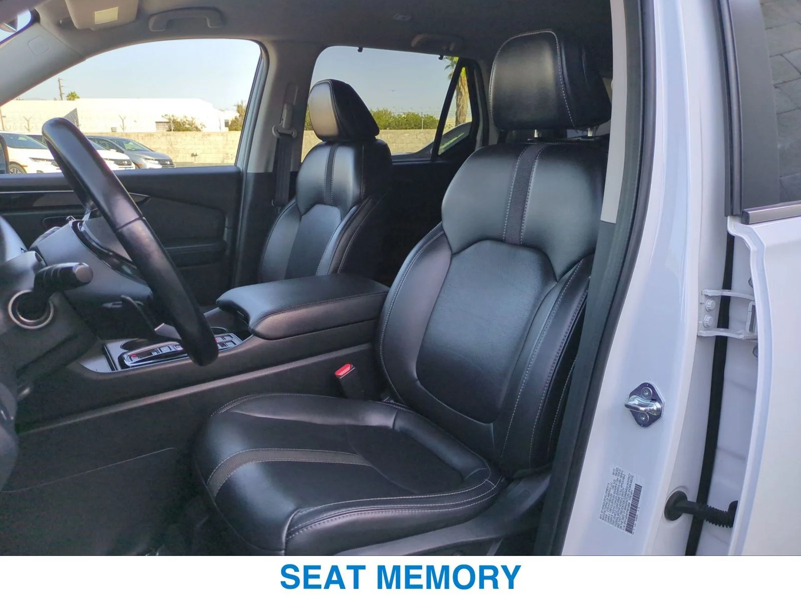 Used 2023 White Honda EX-L image 20