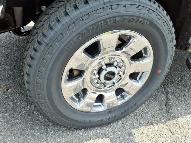 New 2026 Glacier Gray Metallic Tri-Coat Ford Lariat image 5