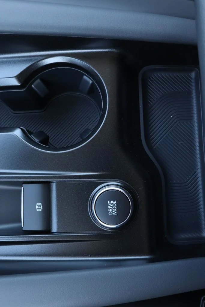 New 2026 Agate Black Metallic Ford Active image 23
