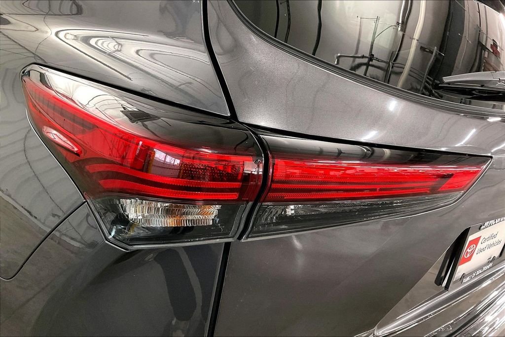 Used 2023 Gray Toyota XLE image 35
