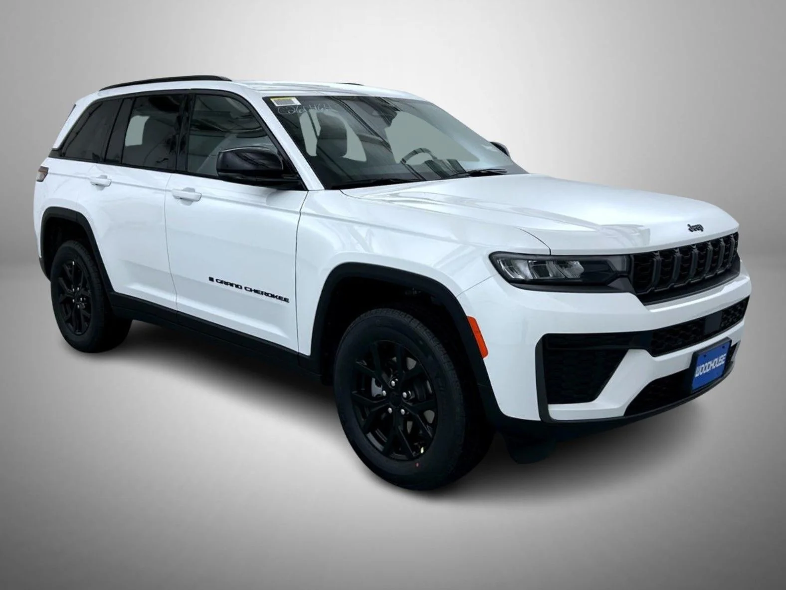 New 2026 White Jeep Altitude image 3