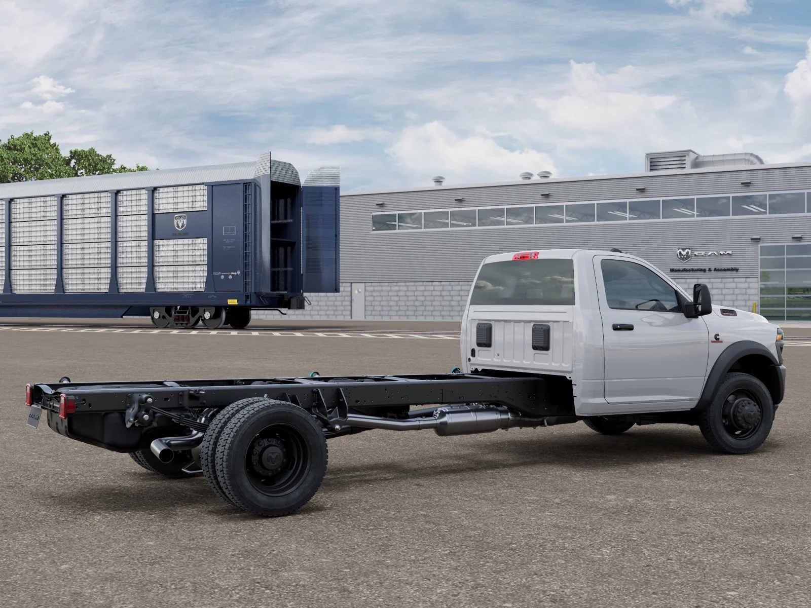 New 2026 Bright White Clear-Coat Exterior Paint RAM Tradesman image 30