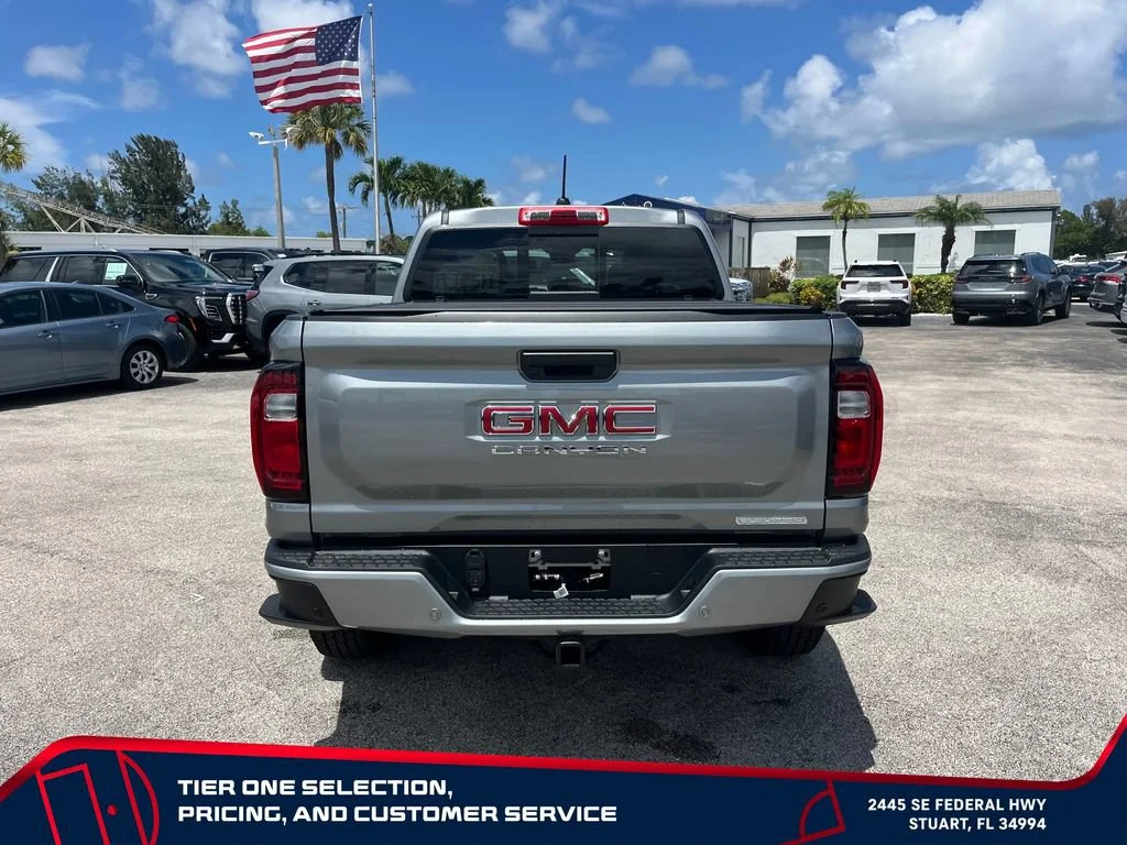 New 2026 Sterling Metallic GMC Elevation image 6