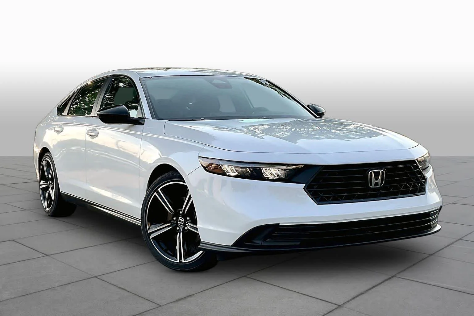 New 2026 Platinum White Pearl Honda Sport image 2