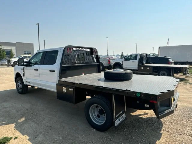 New 2026 Oxford White Ford XL image 4