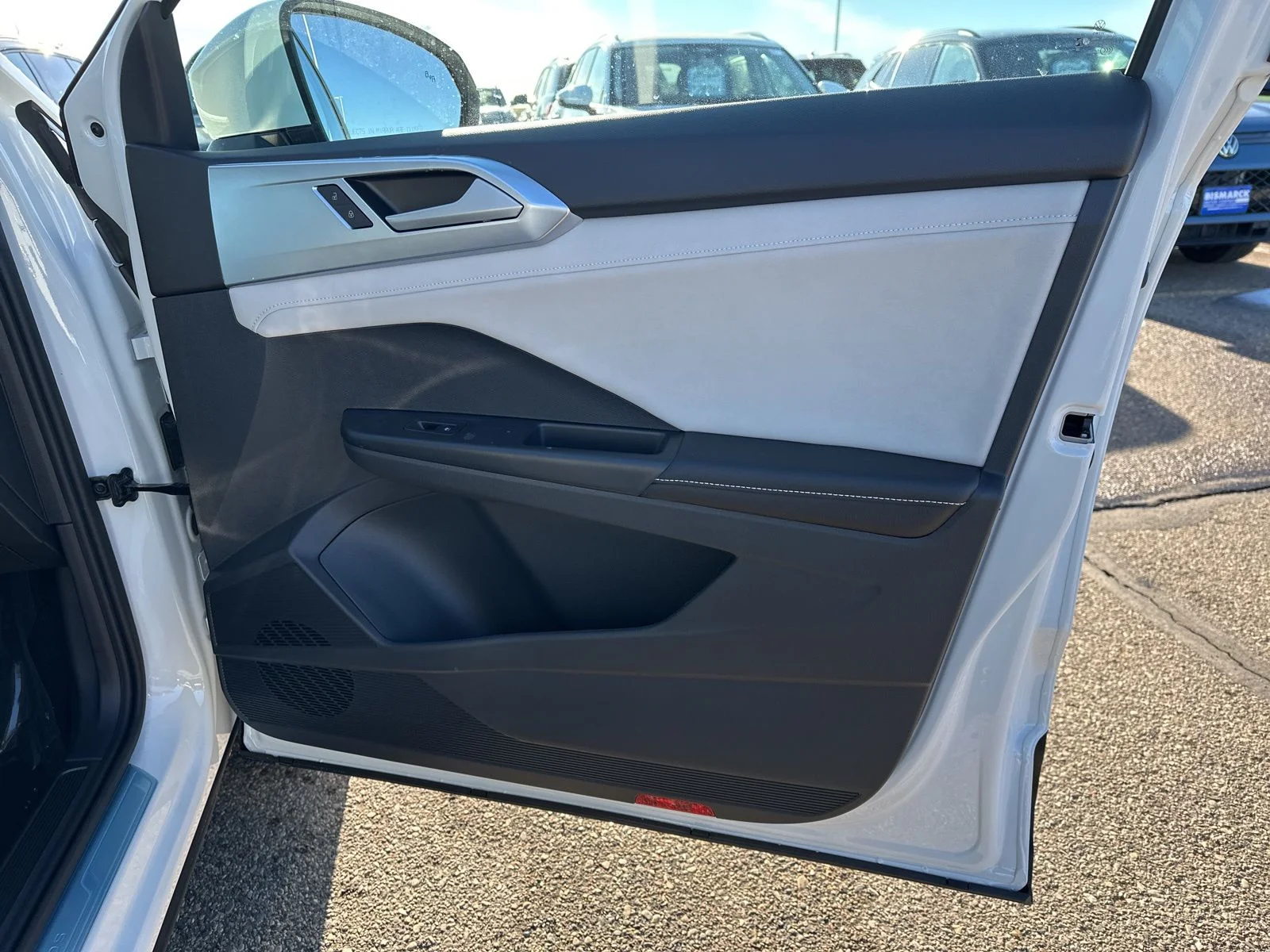 2026 Volkswagen Taos SE - Photo 31