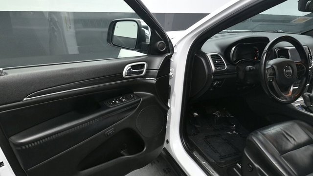 Used 2021 White Jeep Limited image 17