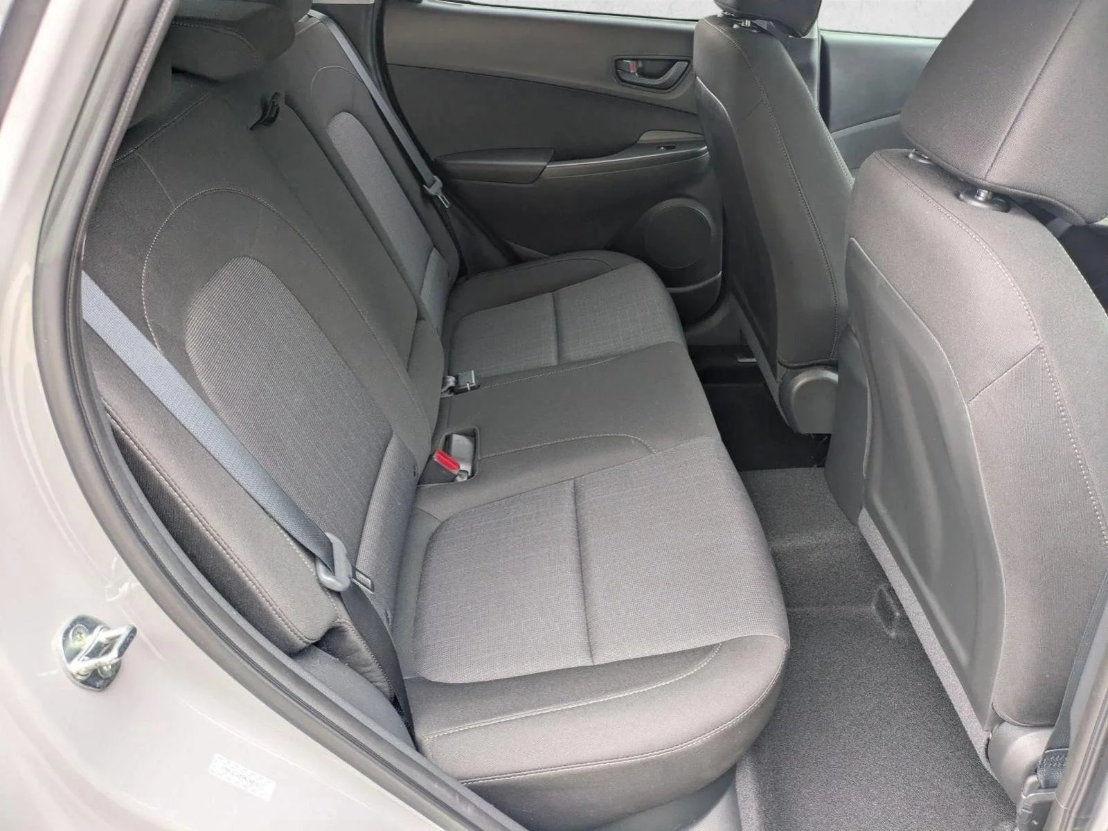 Used 2022 Cyber Silver Hyundai SEL image 18
