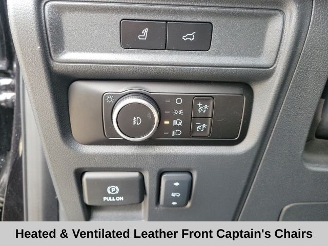 Used 2024 Black Ford Limited image 9