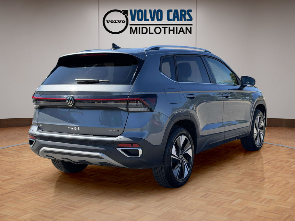 Used 2025 Gray Volkswagen 1.5T SE image 19
