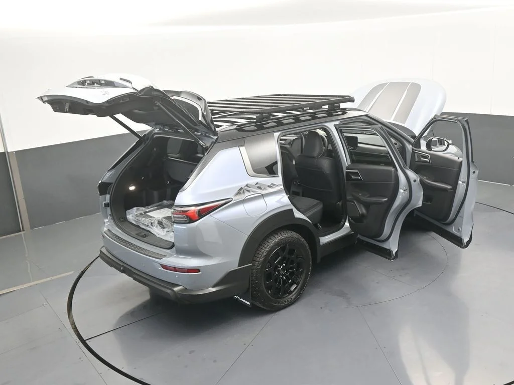 2025 Mitsubishi Outlander Trail Edition - Photo 80
