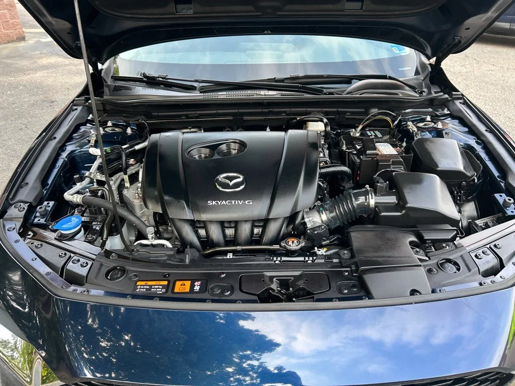 Used 2021 Blue Mazda Preferred image 11