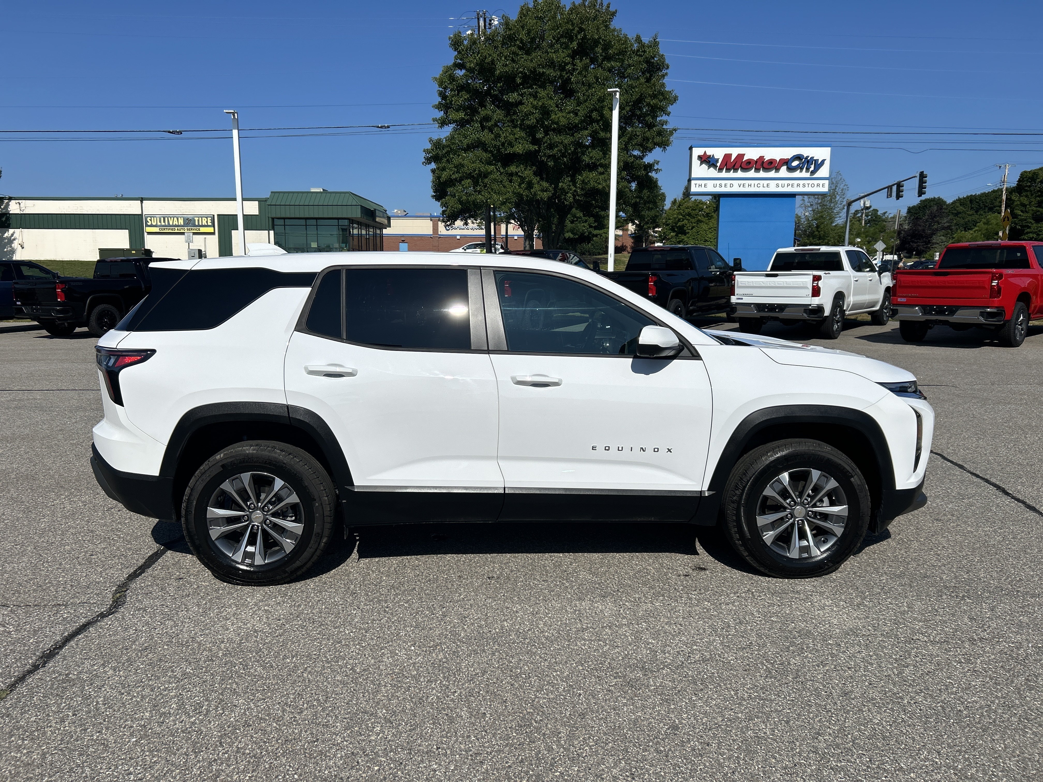 2026 Chevrolet Equinox LT - Photo 7