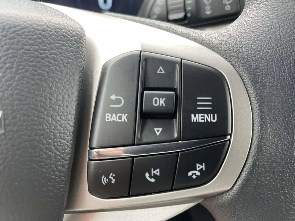 New 2026 Agate Black Metallic Ford Active 100A image 23