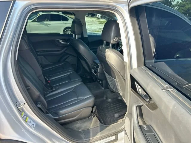 Used 2019 Silver Metallic Audi Prestige image 9