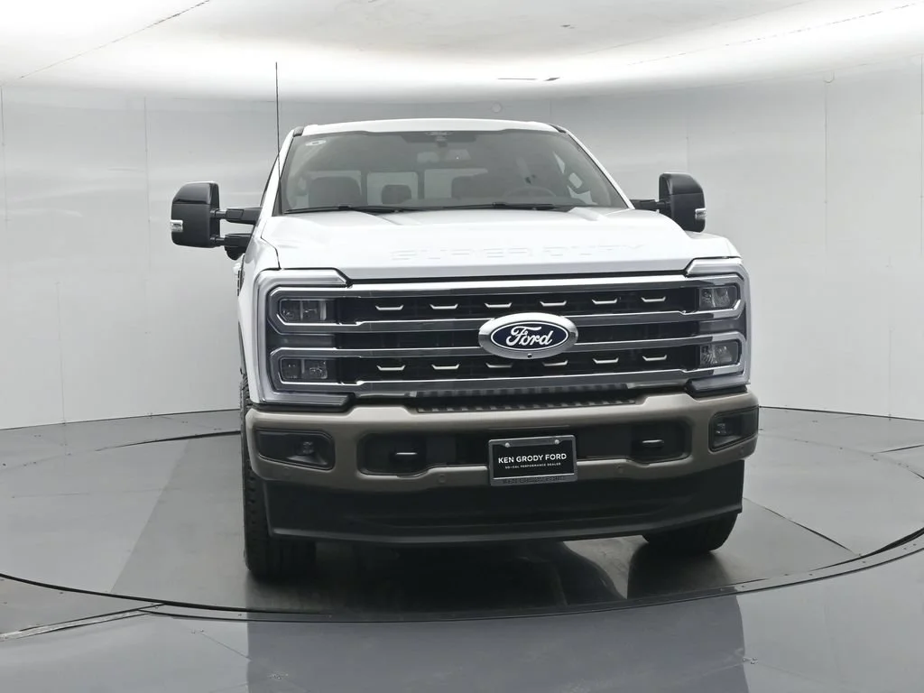New 2027 Oxford White Ford King Ranch image 57