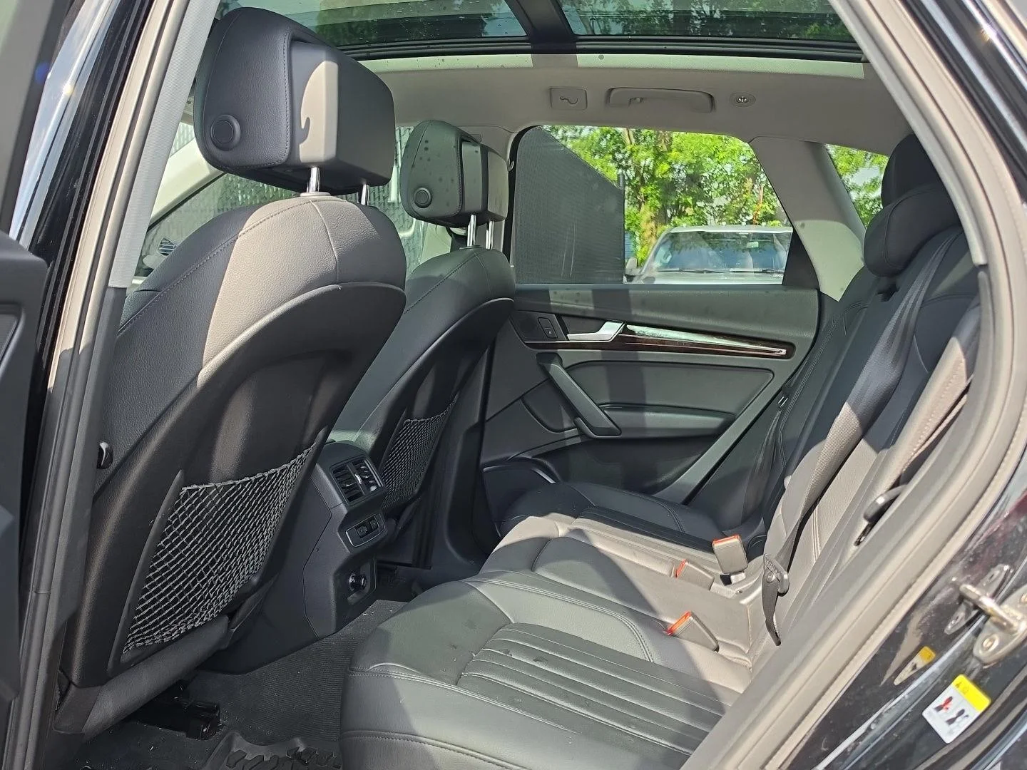 Used 2020 Brilliant Black Audi Premium image 10