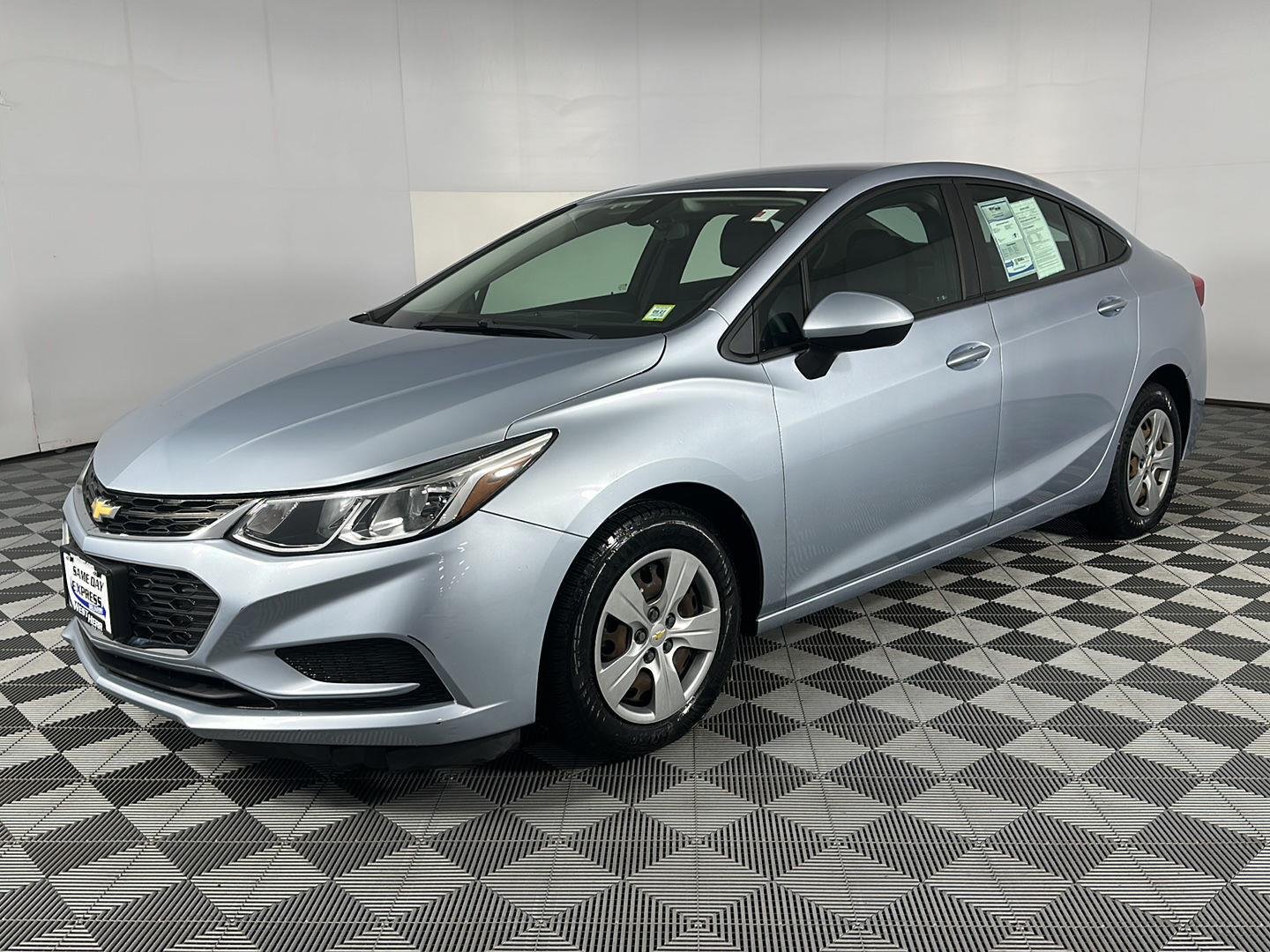 Used 2018 Arctic Blue Metallic Chevrolet LS image 4