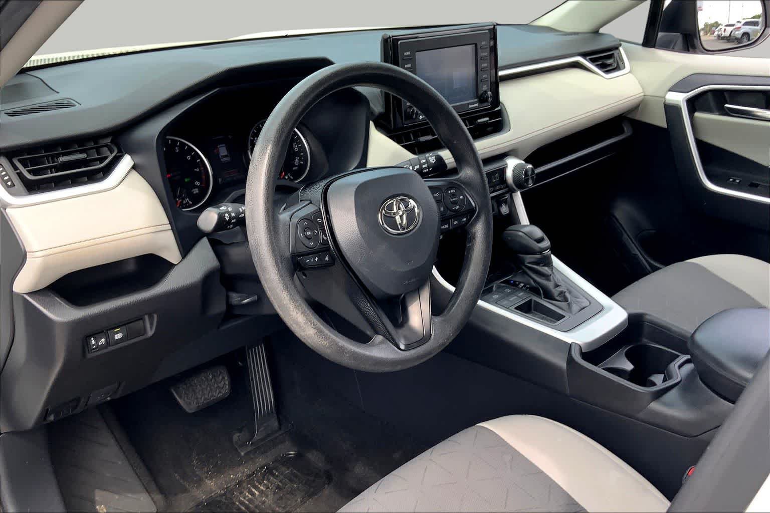 Used 2021 Super White Toyota XLE image 18