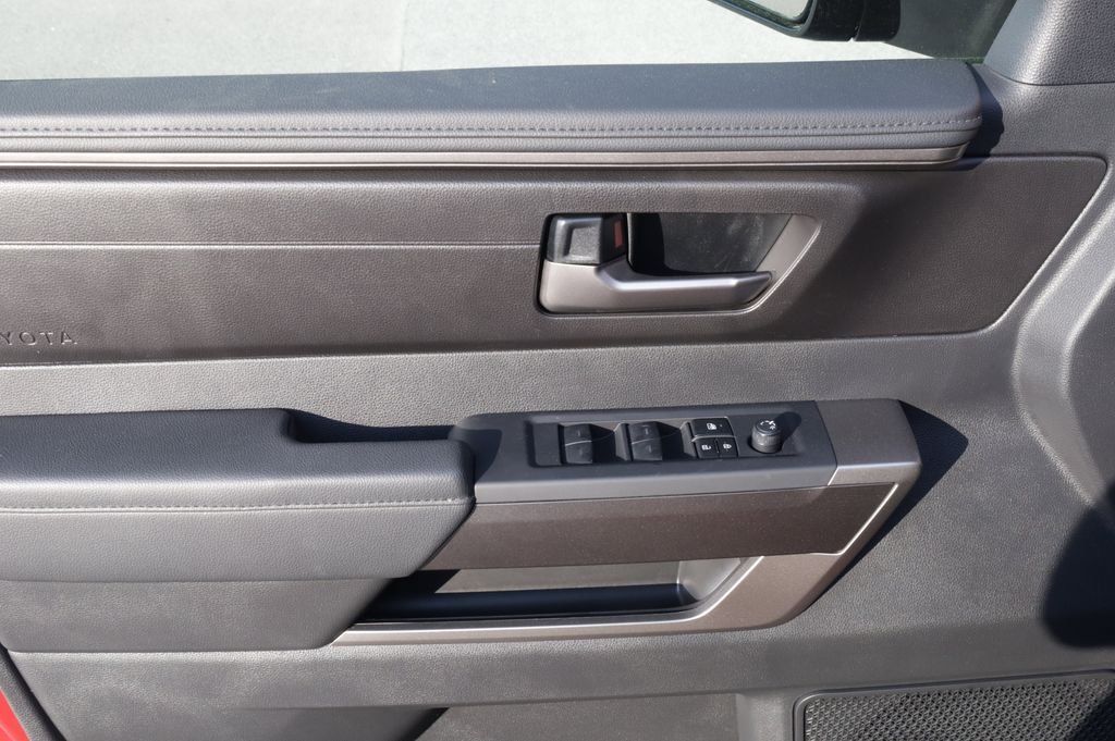 2026 Toyota Tundra SR5 - Photo 27