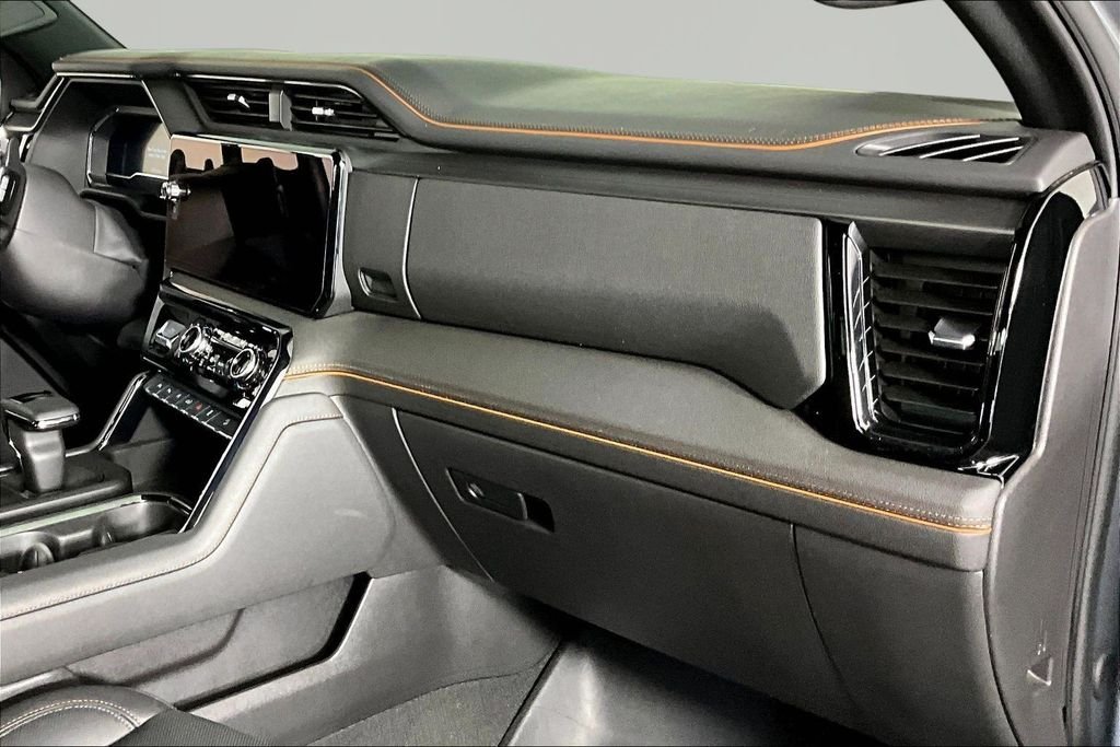 Used 2025 Silver GMC AT4 image 26