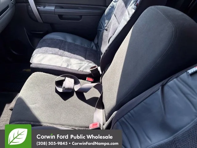 Used 2011 Blue Chevrolet LS image 23