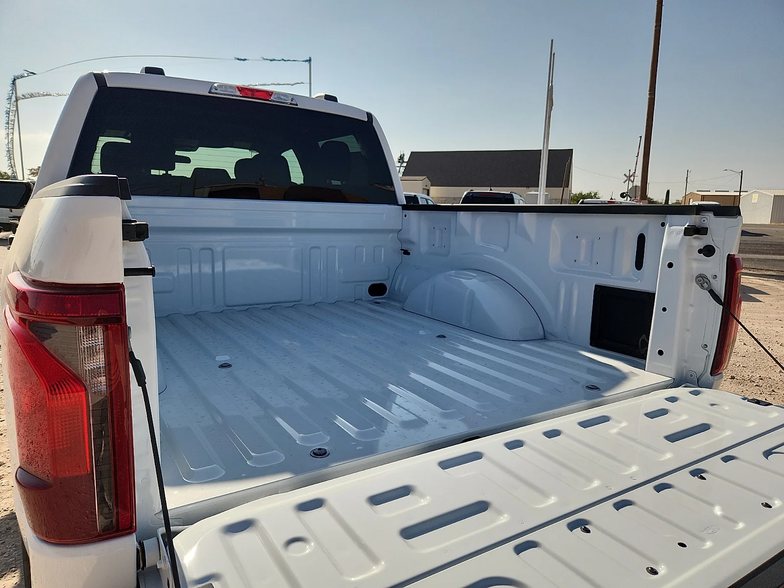 New 2026 Oxford White Ford STX image 12